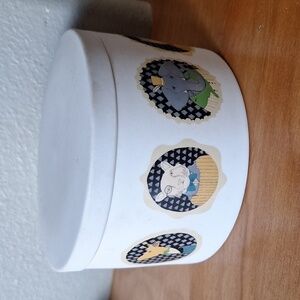 Anthropologie dapper fancy animals covered trinket dish